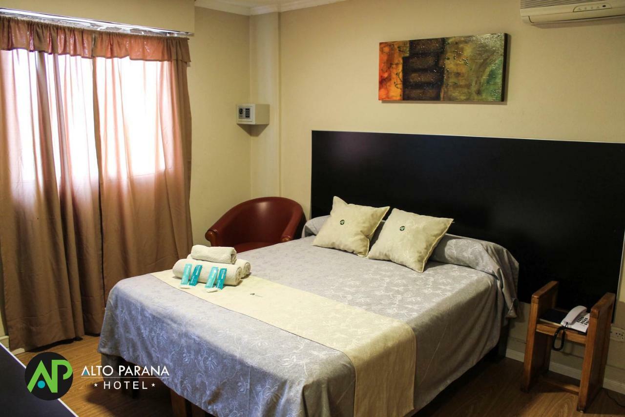 Hotel Alto Parana Cordova Esterno foto