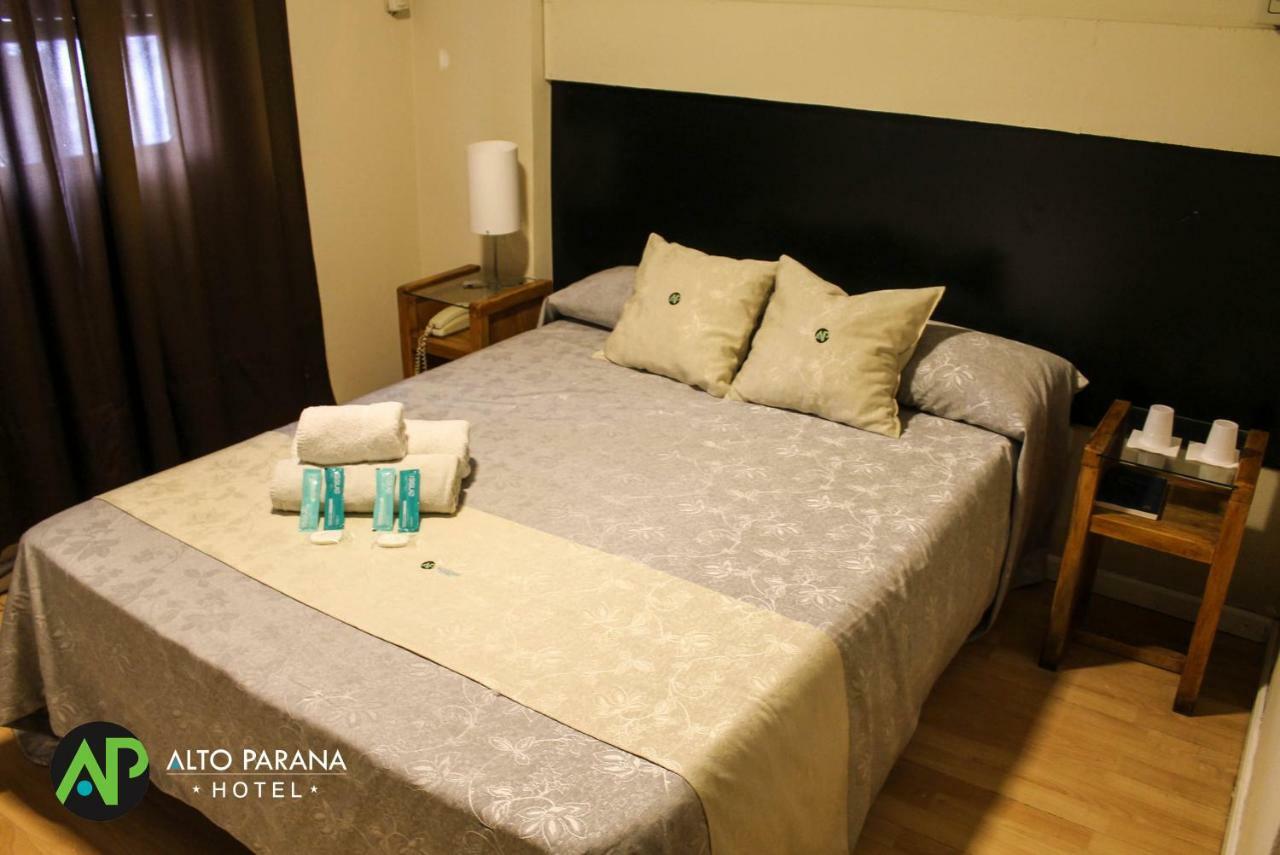 Hotel Alto Parana Cordova Esterno foto