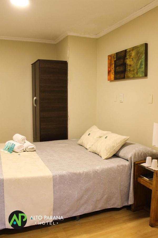 Hotel Alto Parana Cordova Esterno foto